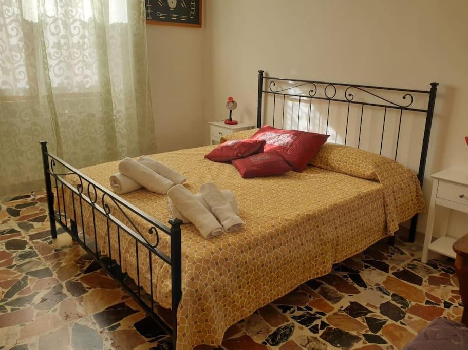 Casa Indipendente Zona Centrale La Maddalena  Eksteriør bilde