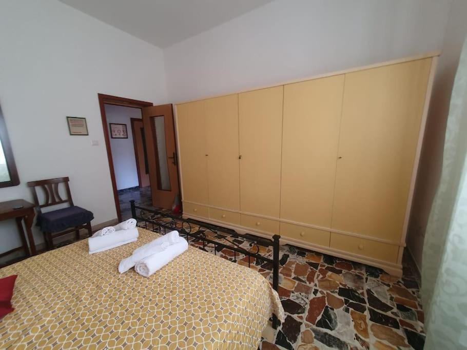 Casa Indipendente Zona Centrale La Maddalena  Eksteriør bilde