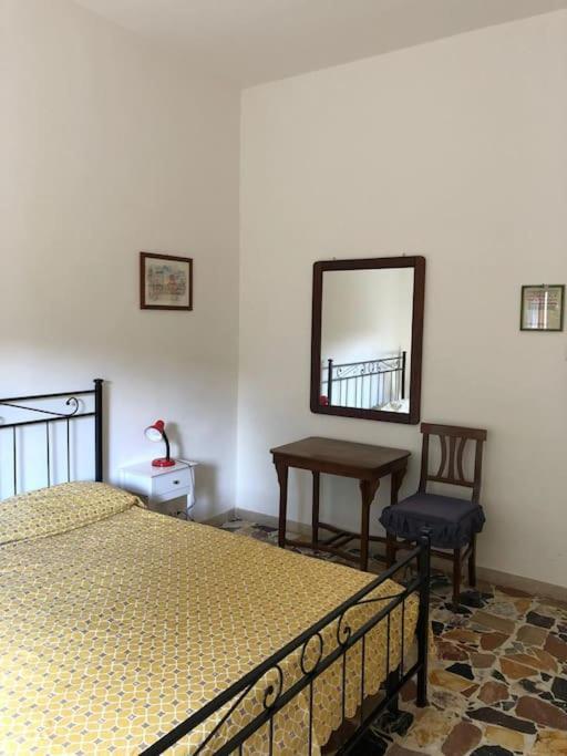 Casa Indipendente Zona Centrale La Maddalena  Eksteriør bilde