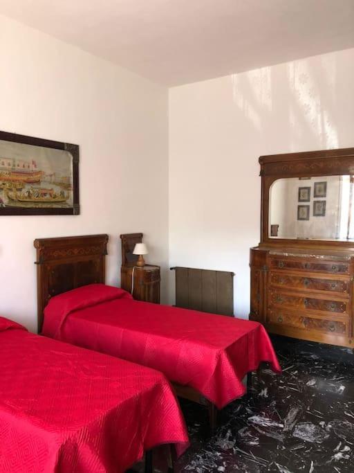 Casa Indipendente Zona Centrale La Maddalena  Eksteriør bilde