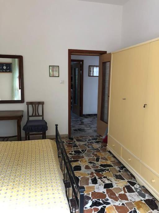 Casa Indipendente Zona Centrale La Maddalena  Eksteriør bilde